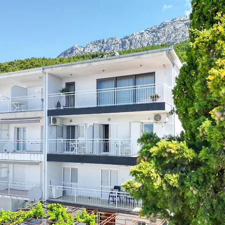 Seaside And Apartment