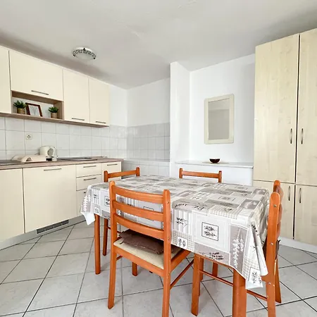 Apartment Seaside And